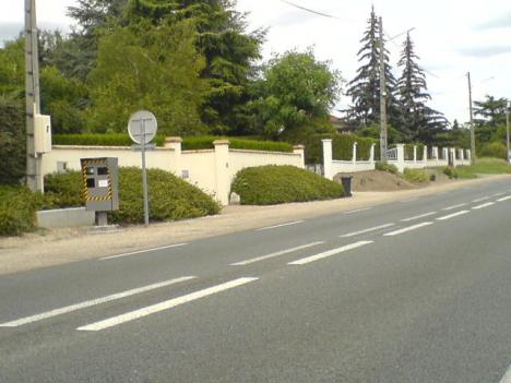Photo du radar automatique de Saint-Ay (N152)